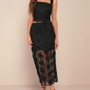 Elegant Black Lace Two-Piece Skirt with Matching Top
